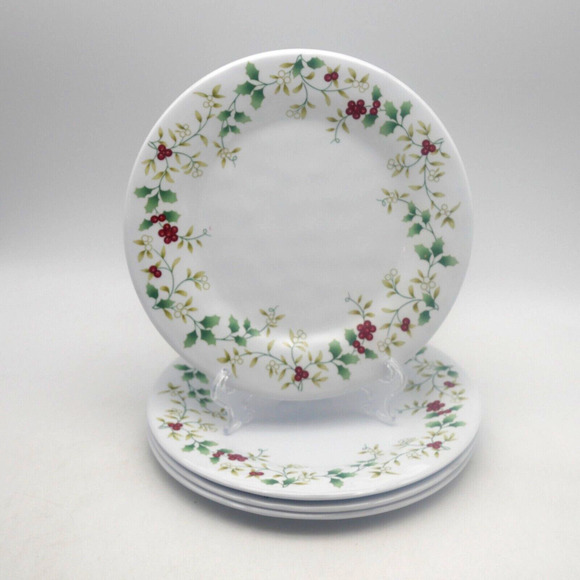 NEW Set Of 4 Pfaltzgraff Melamine Winterberry Salad Dessert Plates 8.25 Inches - Picture 2 of 6